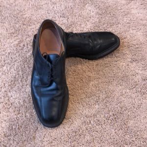 Allen Edmonds handcrafted Hillcrest Men’s Black Oxford Dress Shoes. 71/2 D